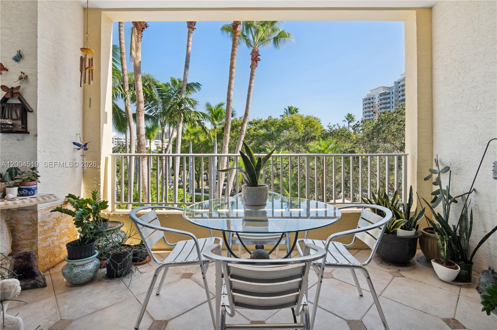 719 Crandon Blvd 310
