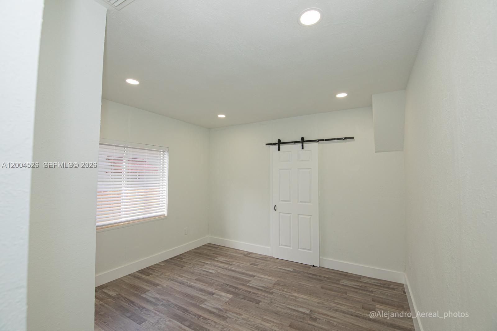3045 Sw 21st St Property Photo 30