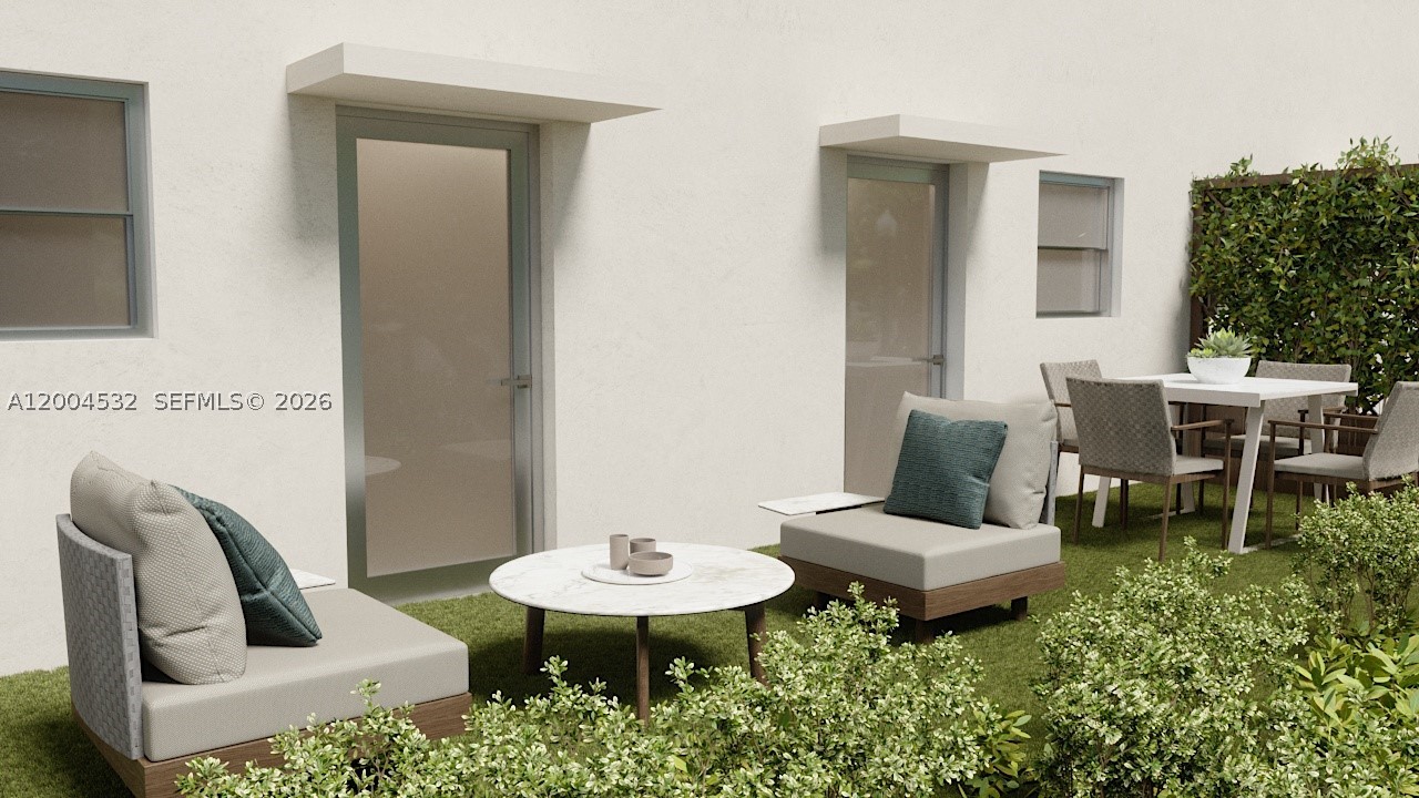 250 Collins Ave 109 Property Photo 17