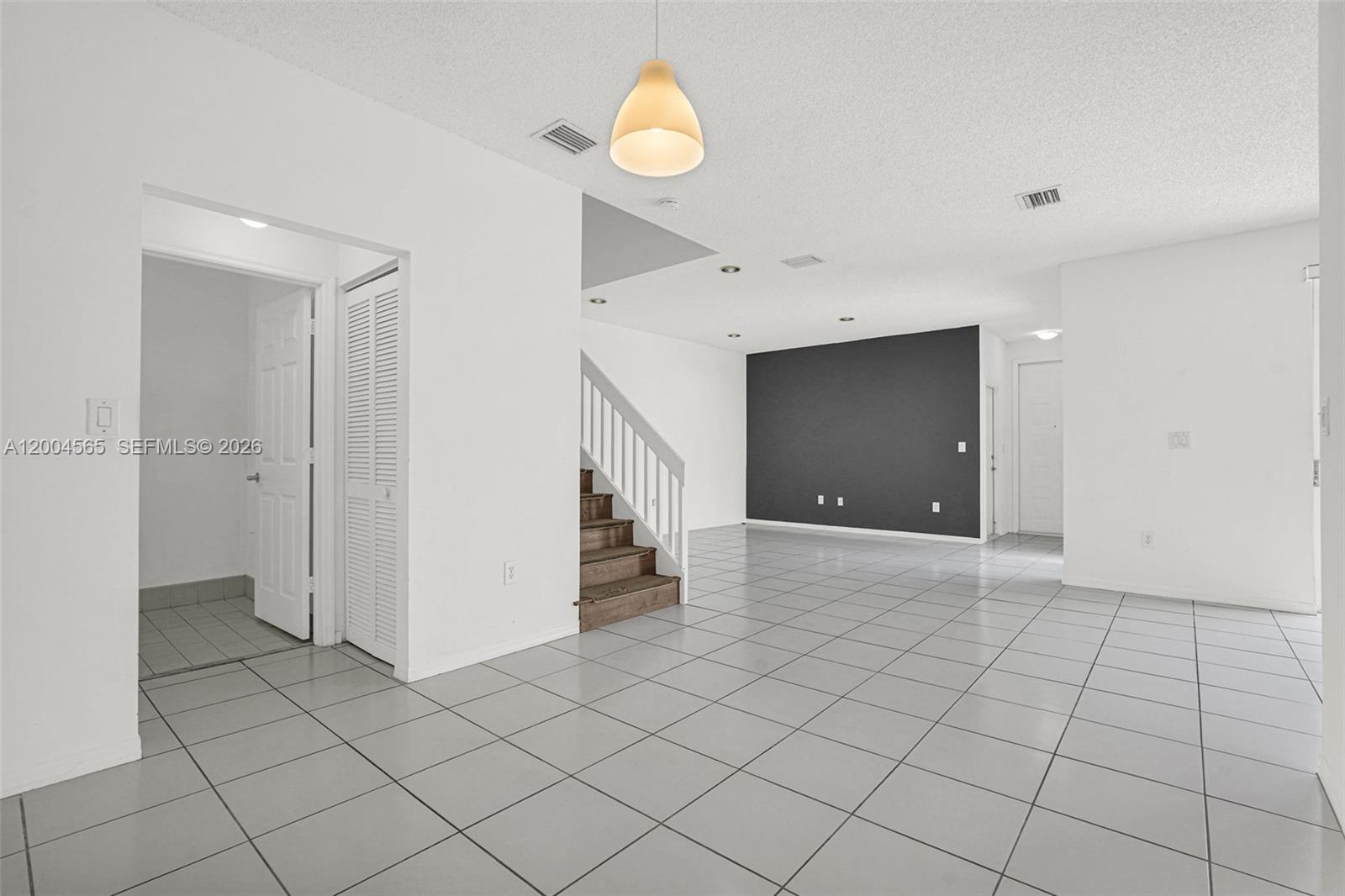 1675 Yellowheart Way Property Photo 17