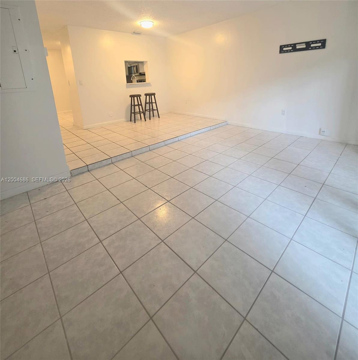 8958 W Sample Rd 8958 Property Photo 11