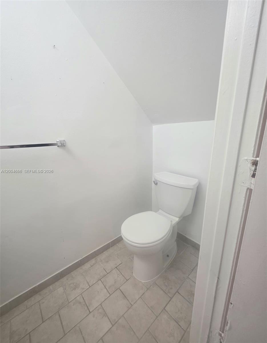 8958 W Sample Rd 8958 Property Photo 12