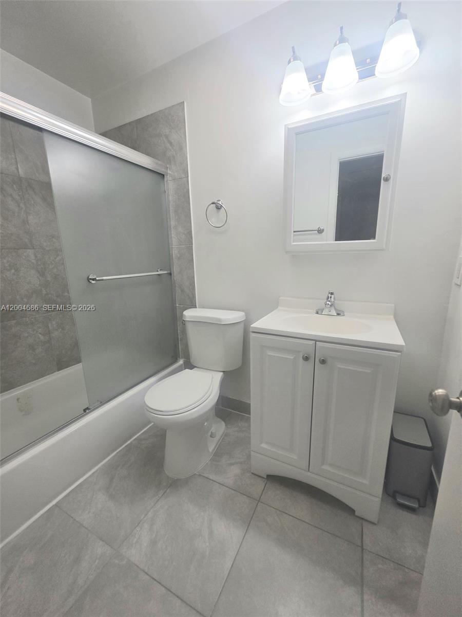 8958 W Sample Rd 8958 Property Photo 14