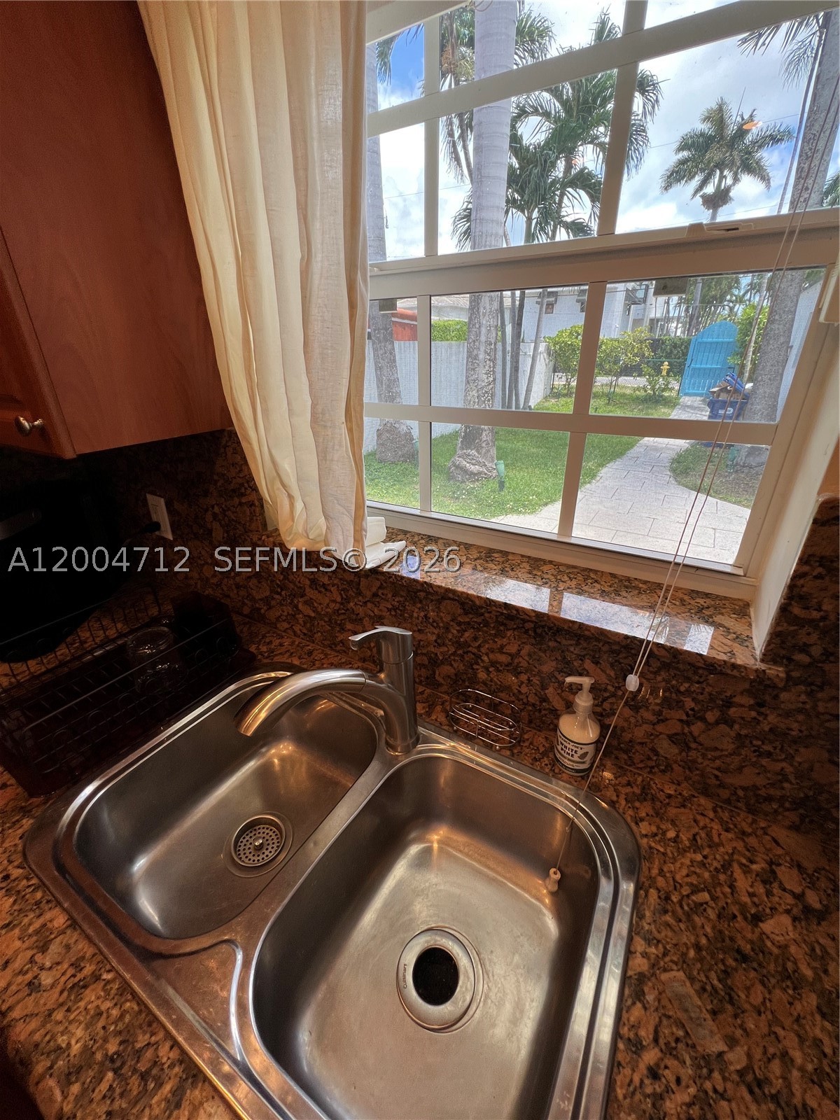 265 Palm Ave Property Photo 37