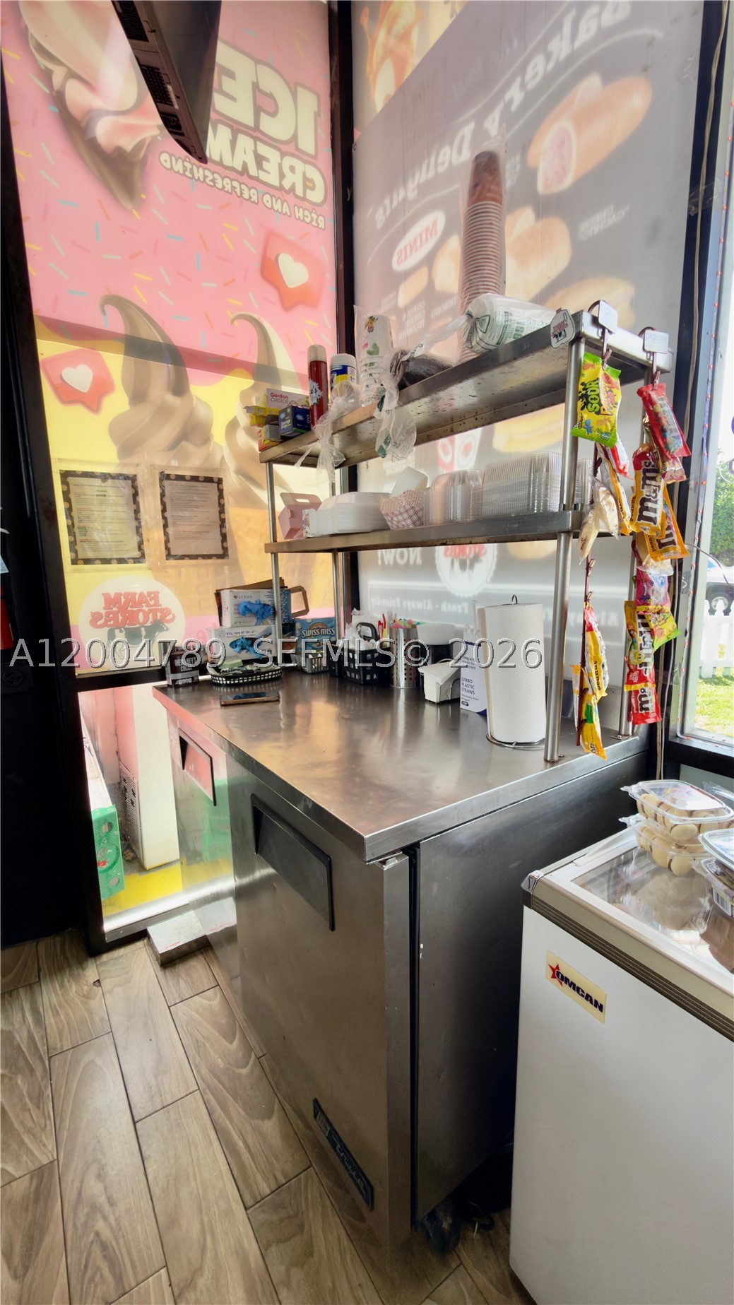 Farm Store Coral Gables Property Photo 18