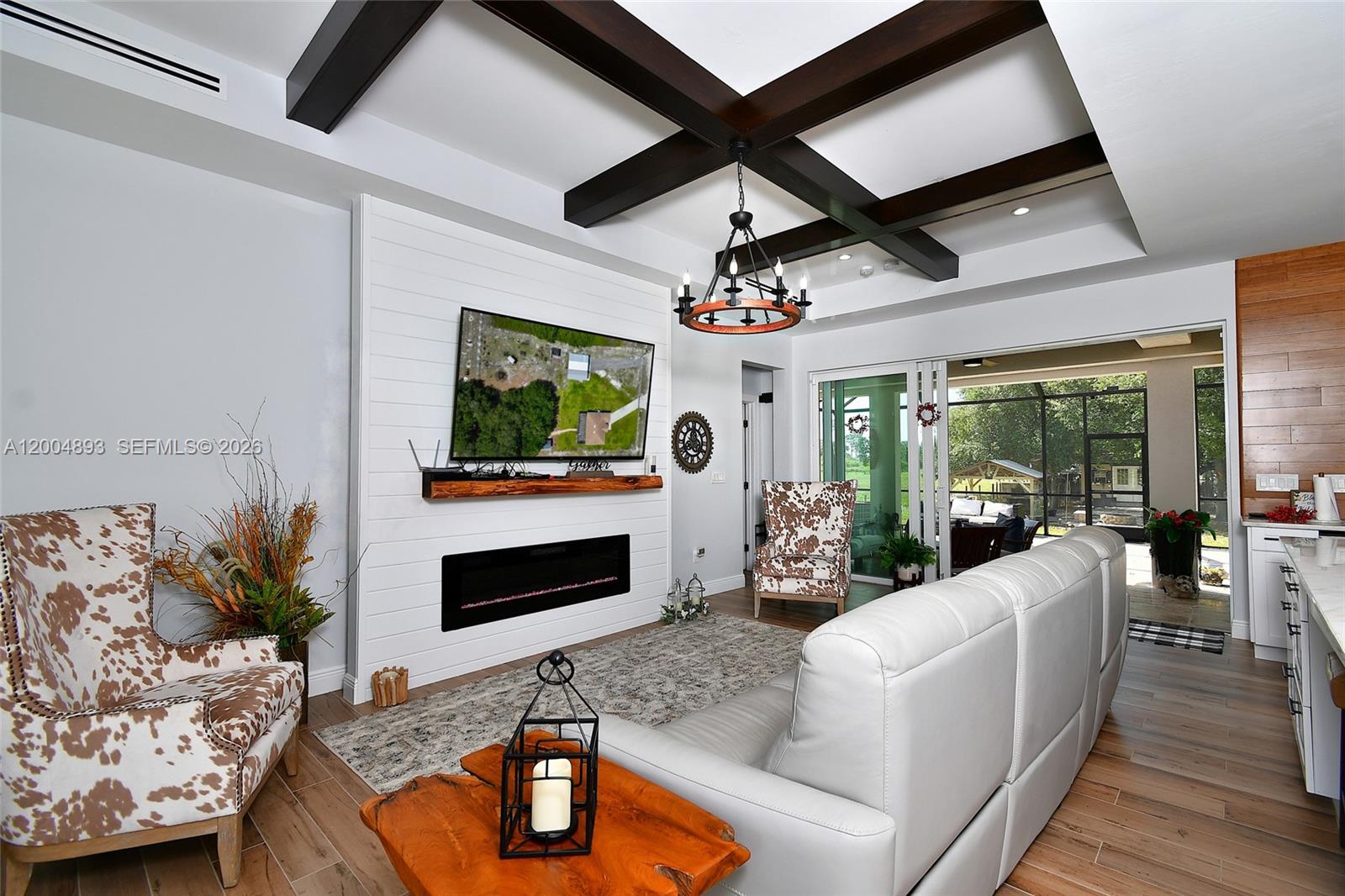 7655 17th Place Property Photo 16