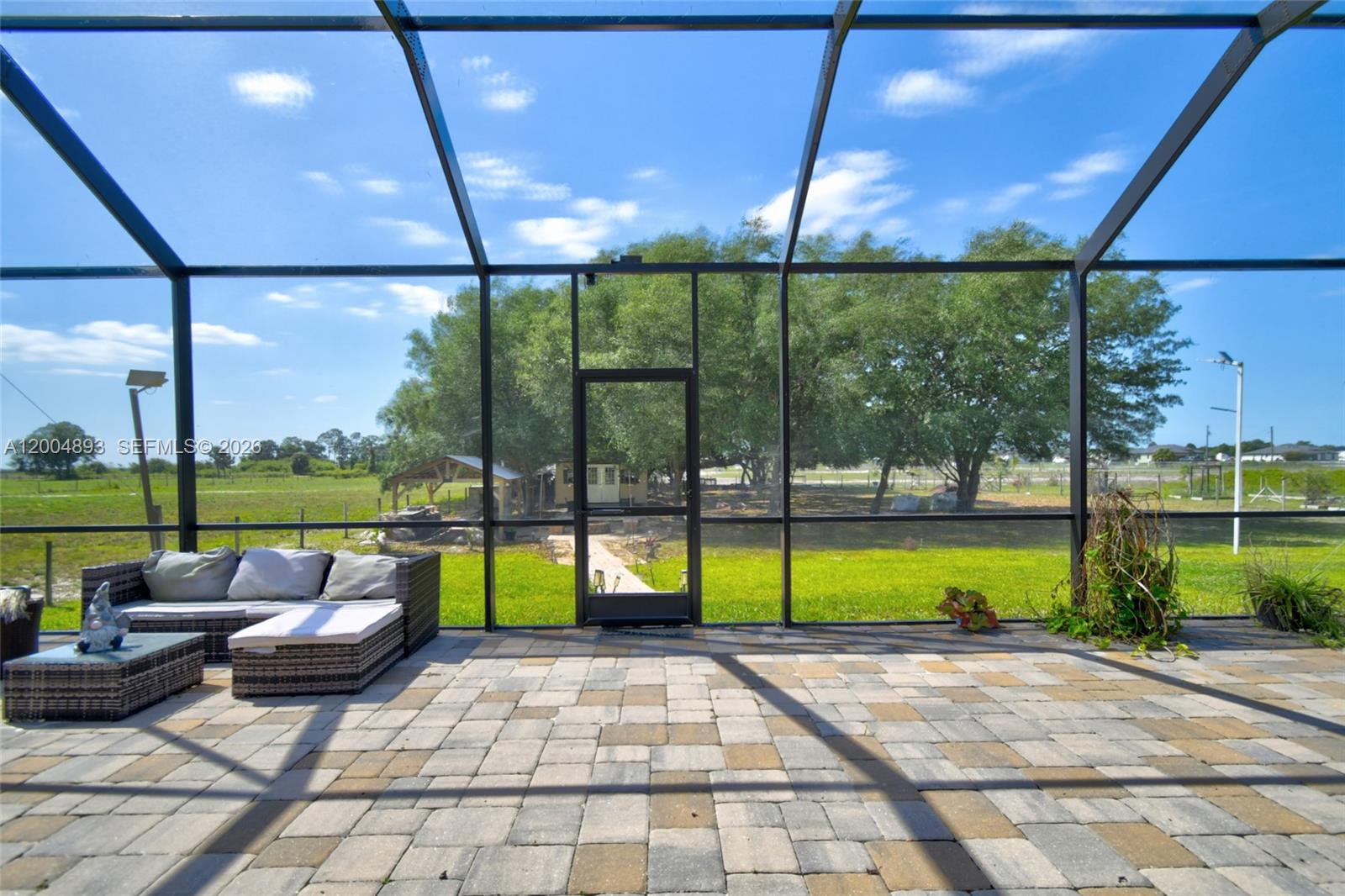 7655 17th Place Property Photo 32