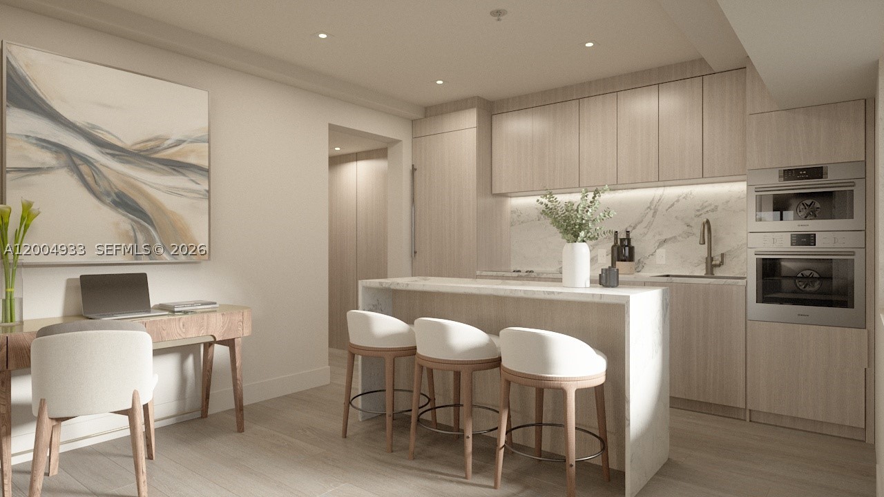 250 Collins Ave 105 Property Photo 1