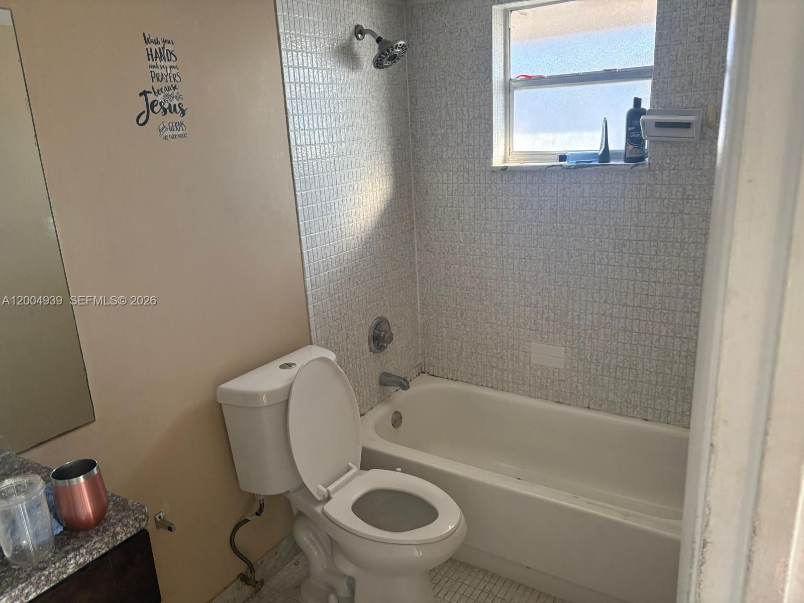 1880 N Congress Ave 302 Property Photo 5