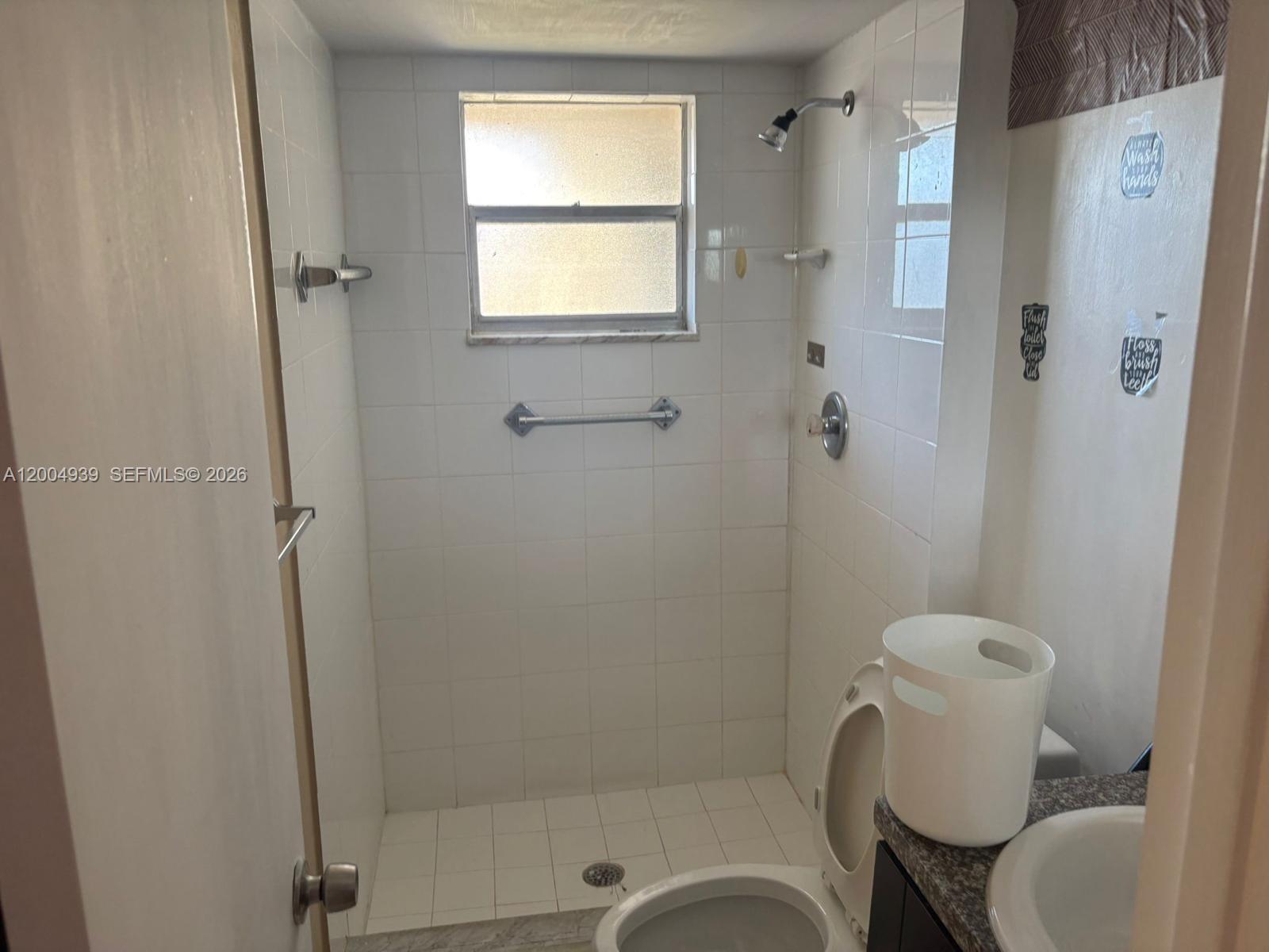 1880 N Congress Ave 302 Property Photo 12