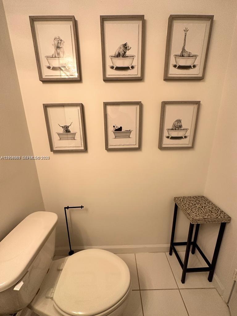 3000 S Ocean Dr 414 Property Photo 12