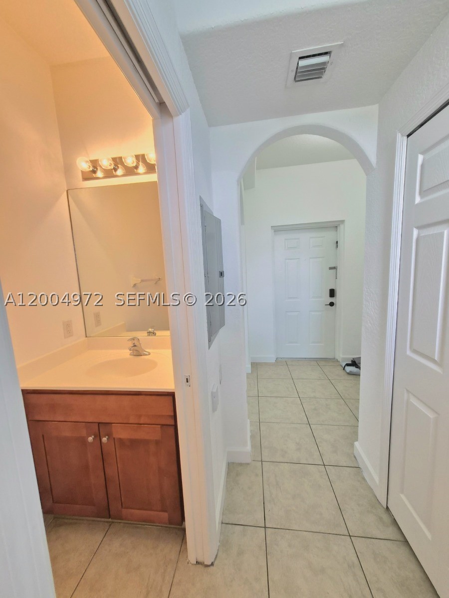 10012 Nw 7th St 209 Property Photo 14