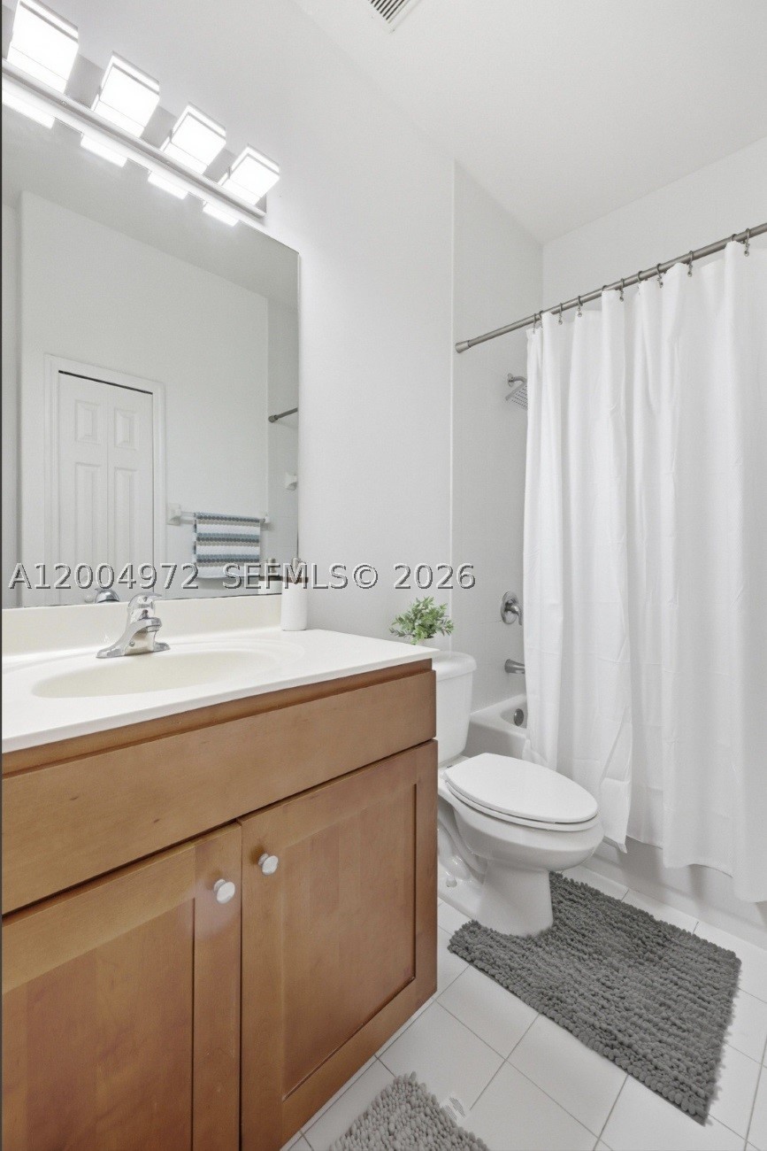 10012 Nw 7th St 209 Property Photo 37