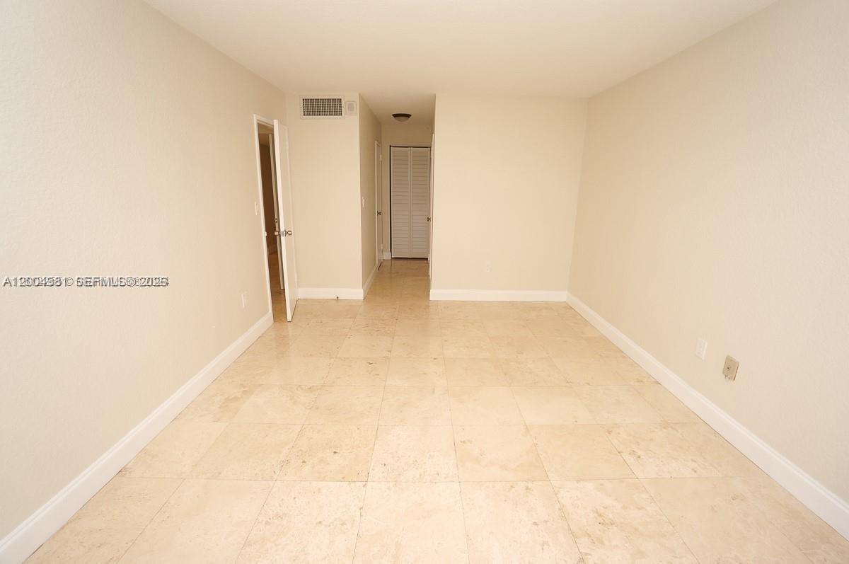 1228 West Ave 513 Property Photo 14