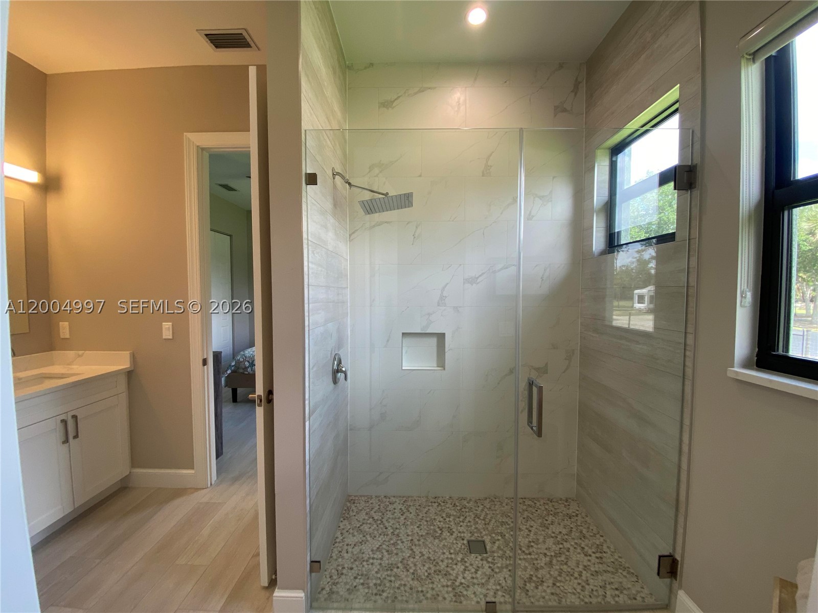 360 13th St Sw Property Photo 35