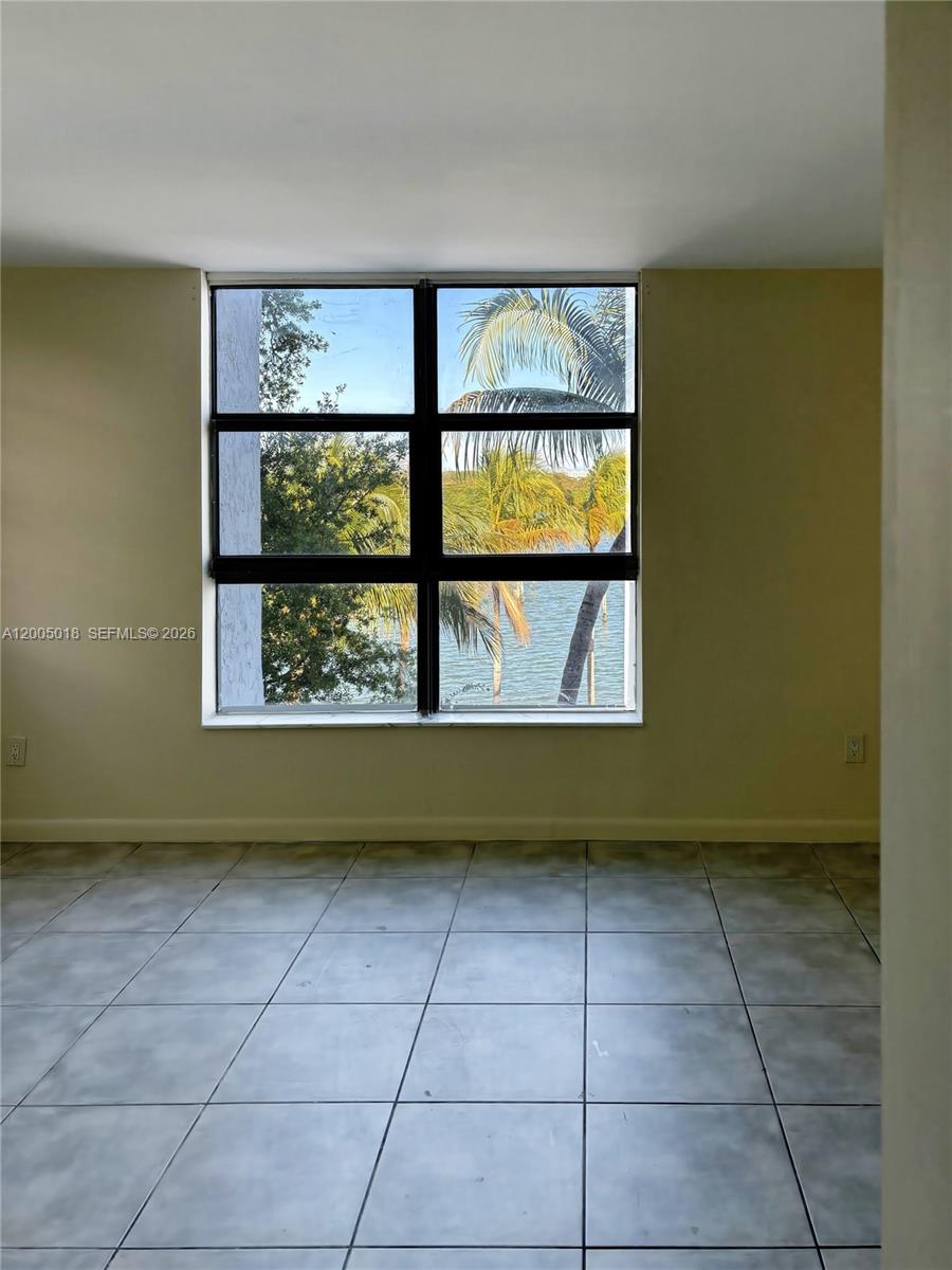 777 Ne 62nd St C402 Property Photo 15
