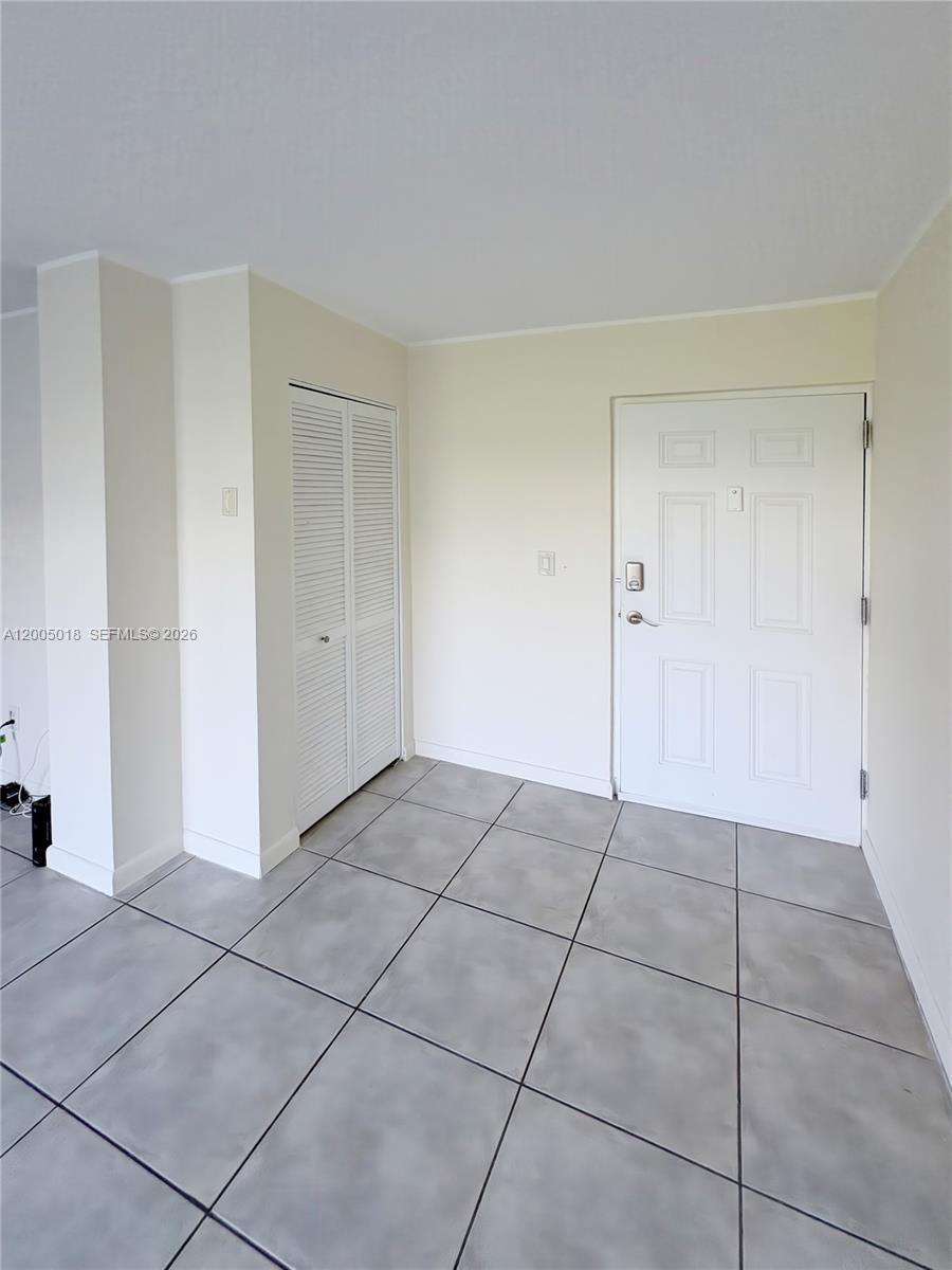 777 Ne 62nd St C402 Property Photo 18