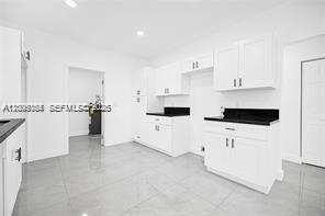 1301 Sharar Ave Property Photo 18