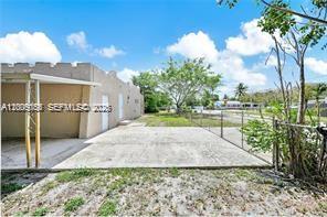 1301 Sharar Ave Property Photo 26