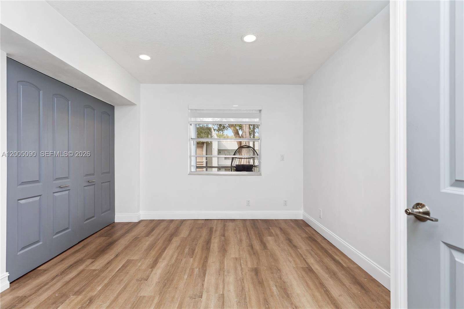 854 Normandy R 854 Property Photo 12