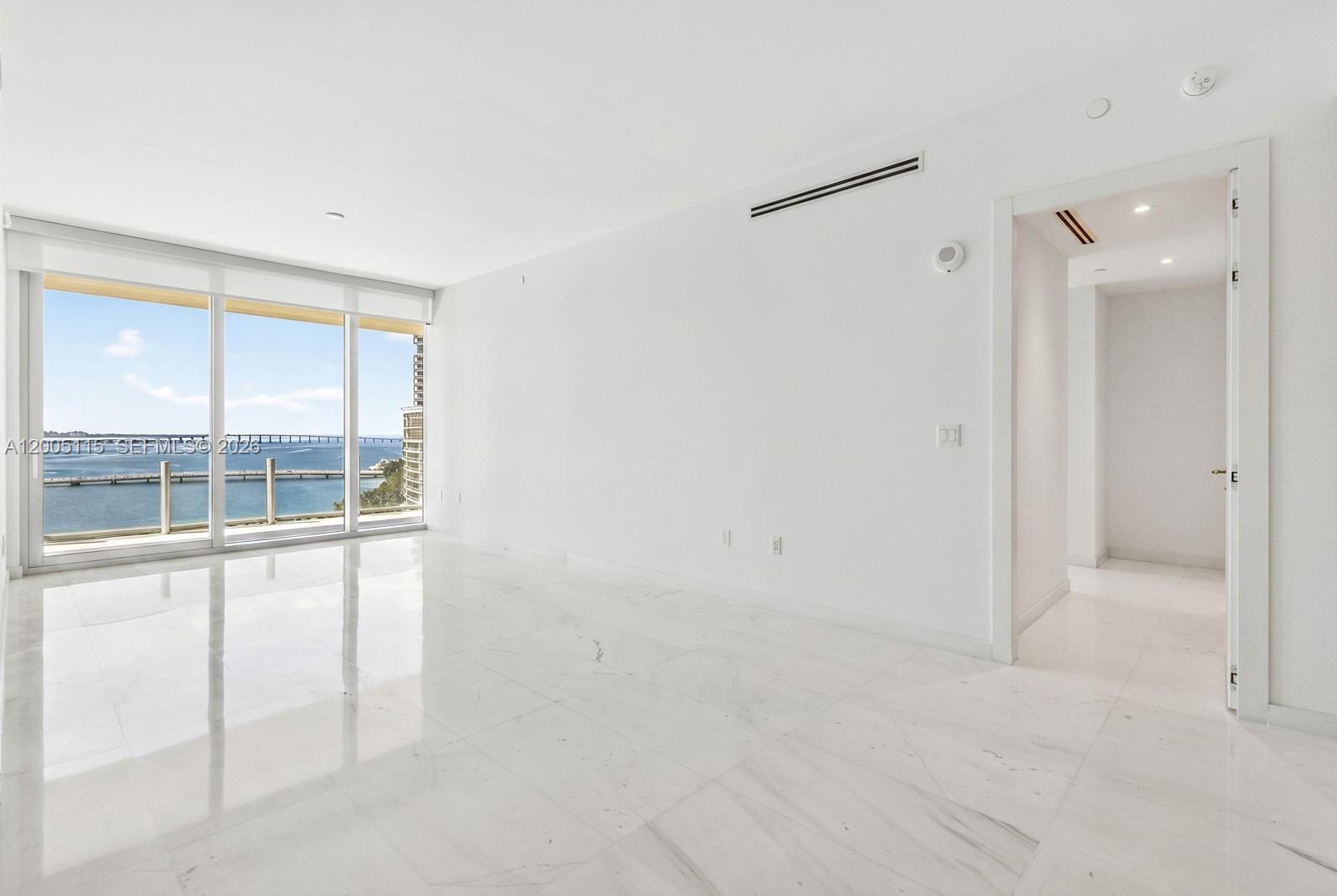 300 Biscayne Blvd Way 1002 Property Photo 5