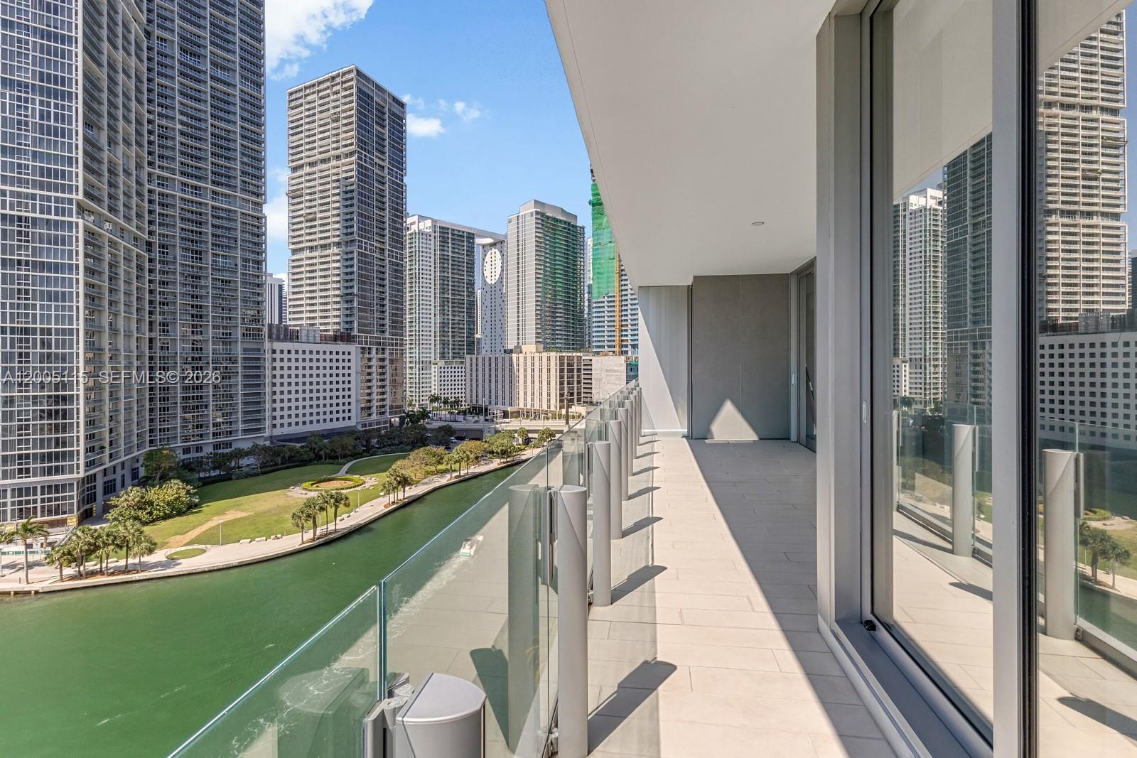 300 Biscayne Blvd Way 1002 Property Photo 13