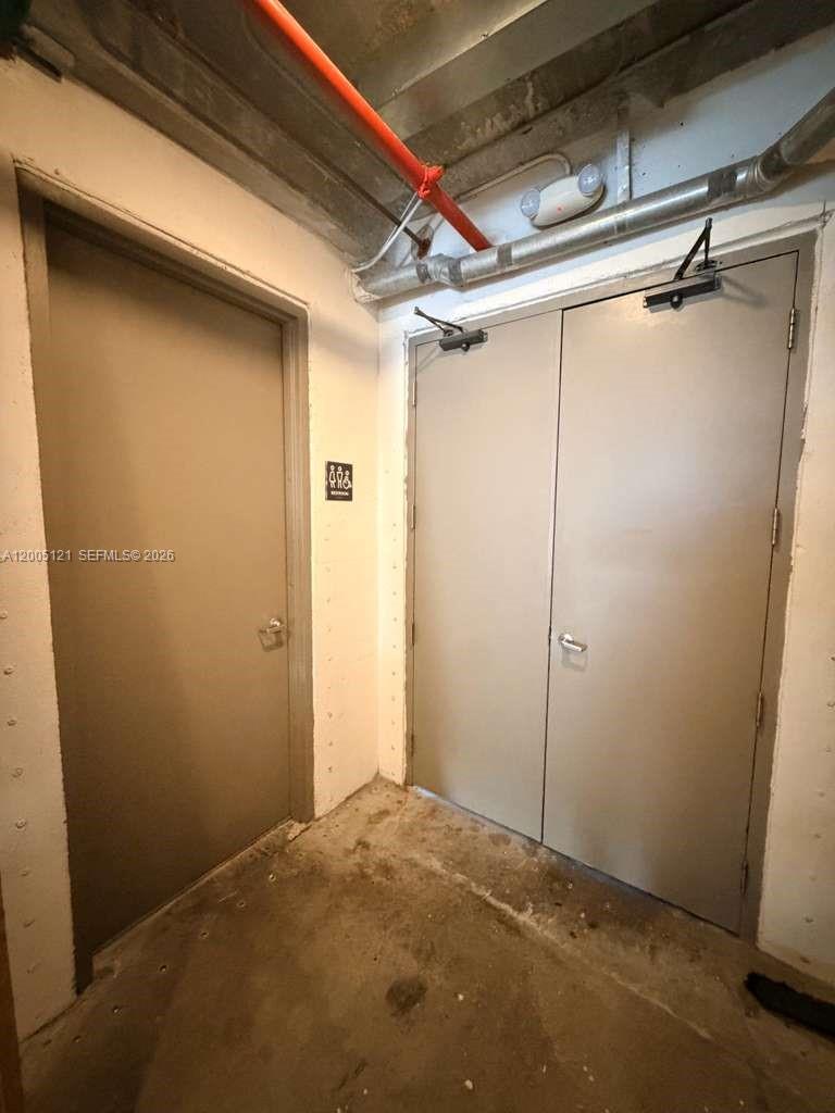 538 Meridian Ave Property Photo 4