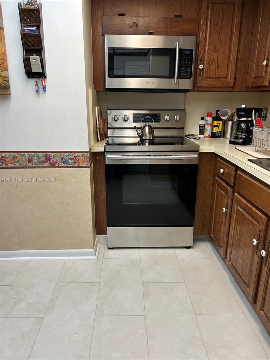 1800 S Ocean Blvd 1503 Property Photo 19