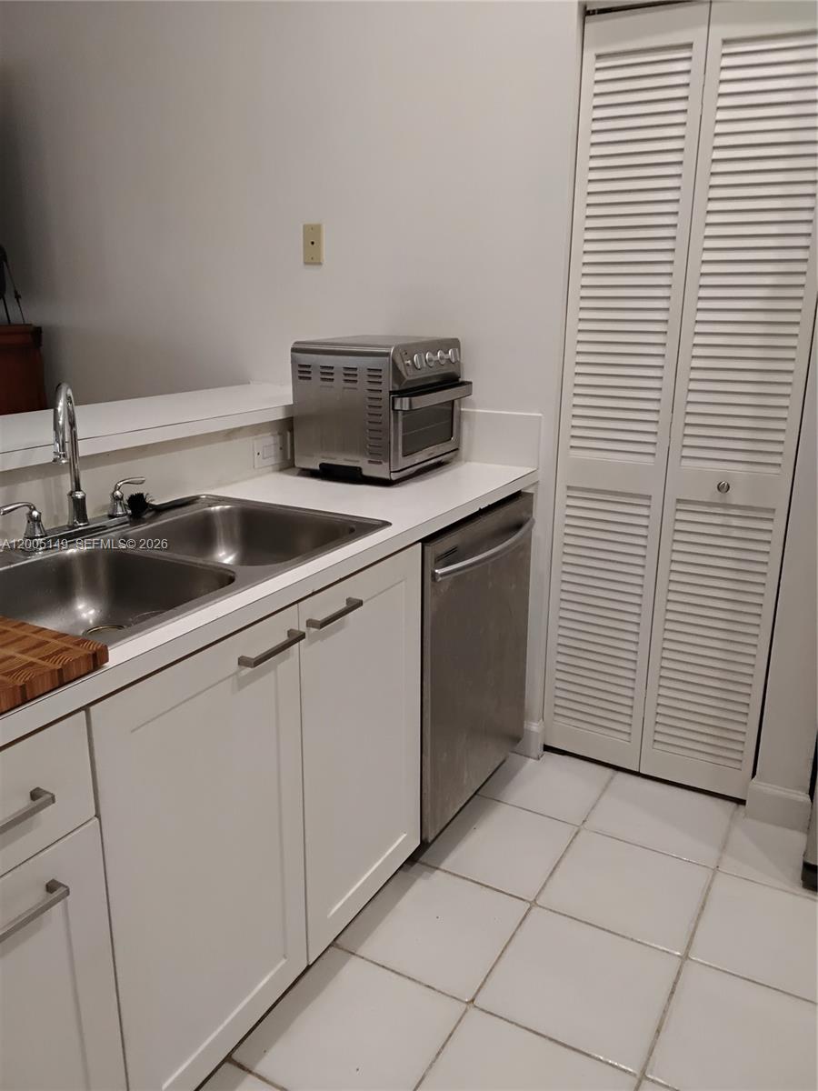 519 Talavera Rd Property Photo 12