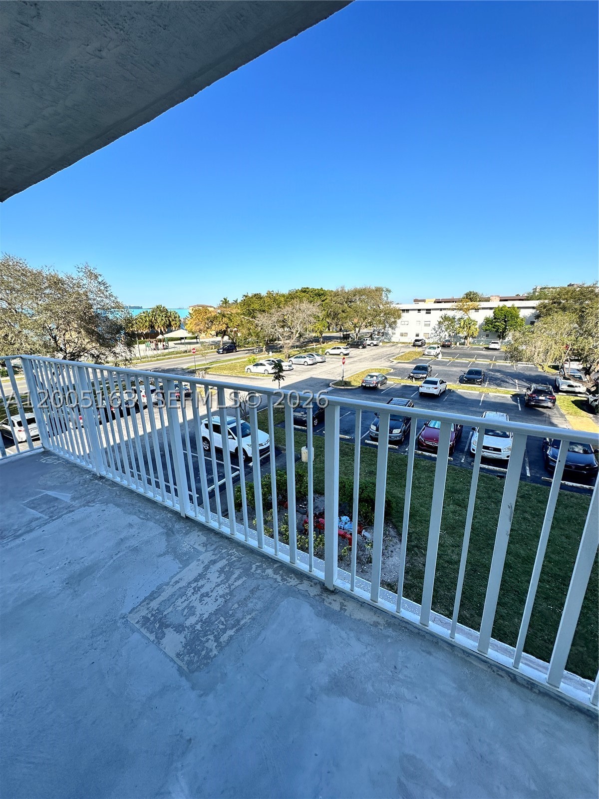 901 Hillcrest Dr 315 Property Photo 13