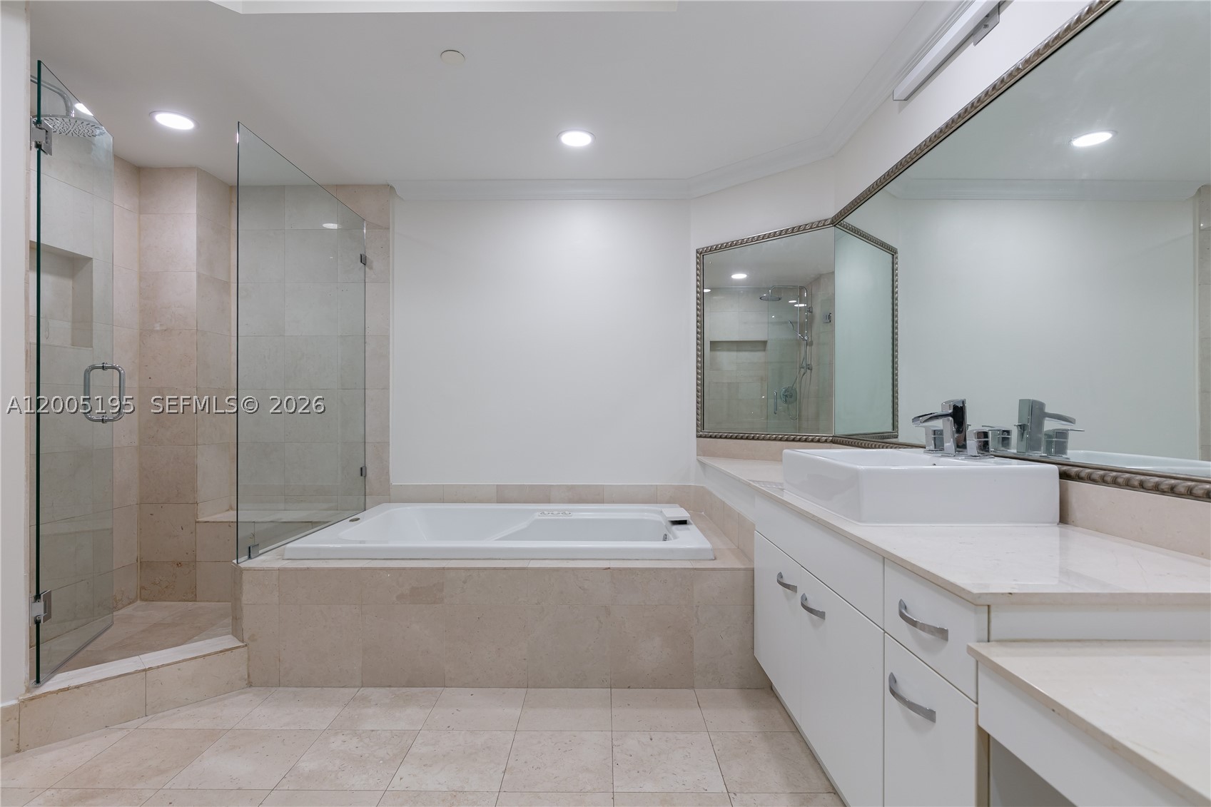 21150 Point Pl Lph 2902 Property Photo 21