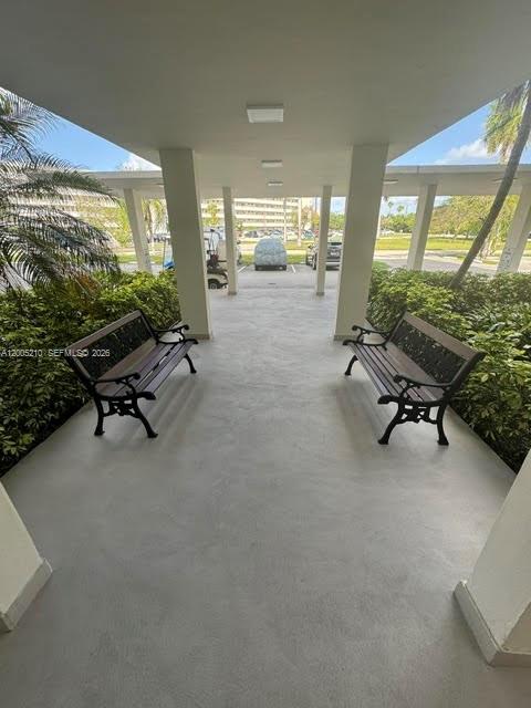 2861 Leonard Dr F514 Property Photo 3