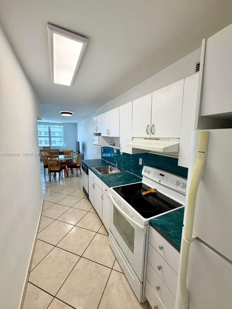 100 Lincoln Rd 731 Property Photo 8