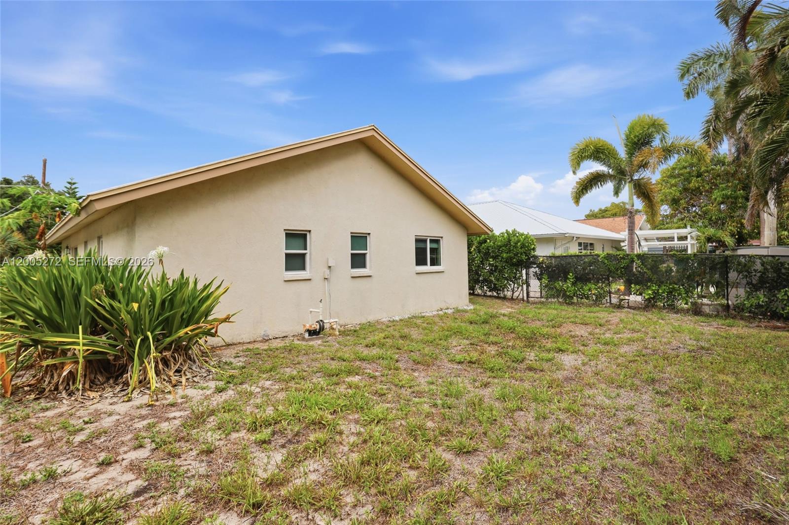 1066 Highlands Dr Property Photo 33