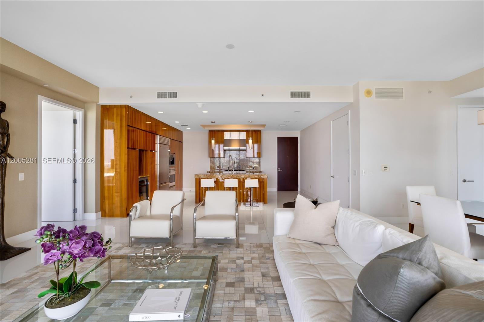 9701 Collins Ave 805s Property Photo 8