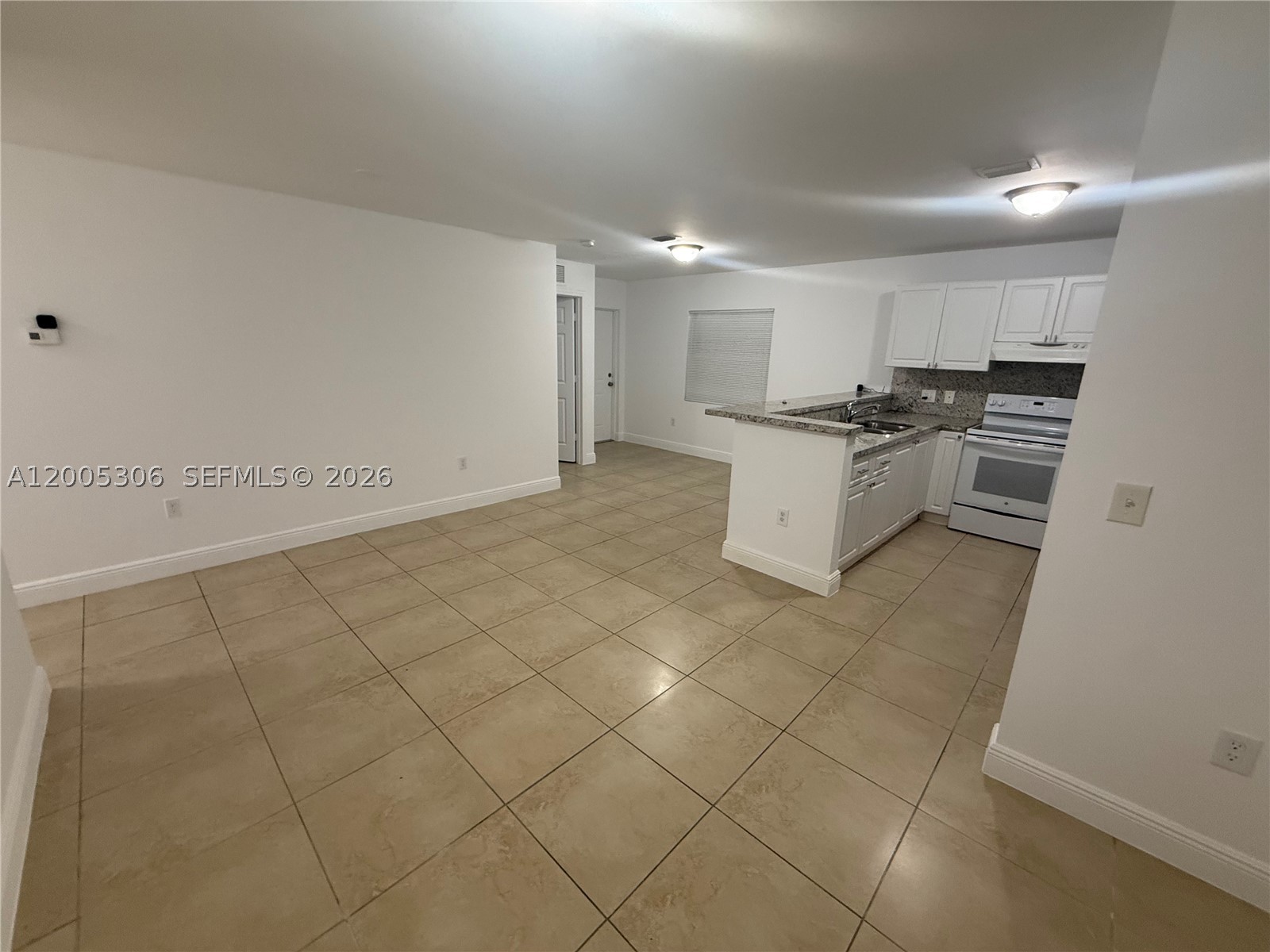 1565 Nw 47th St 1 Property Photo 5