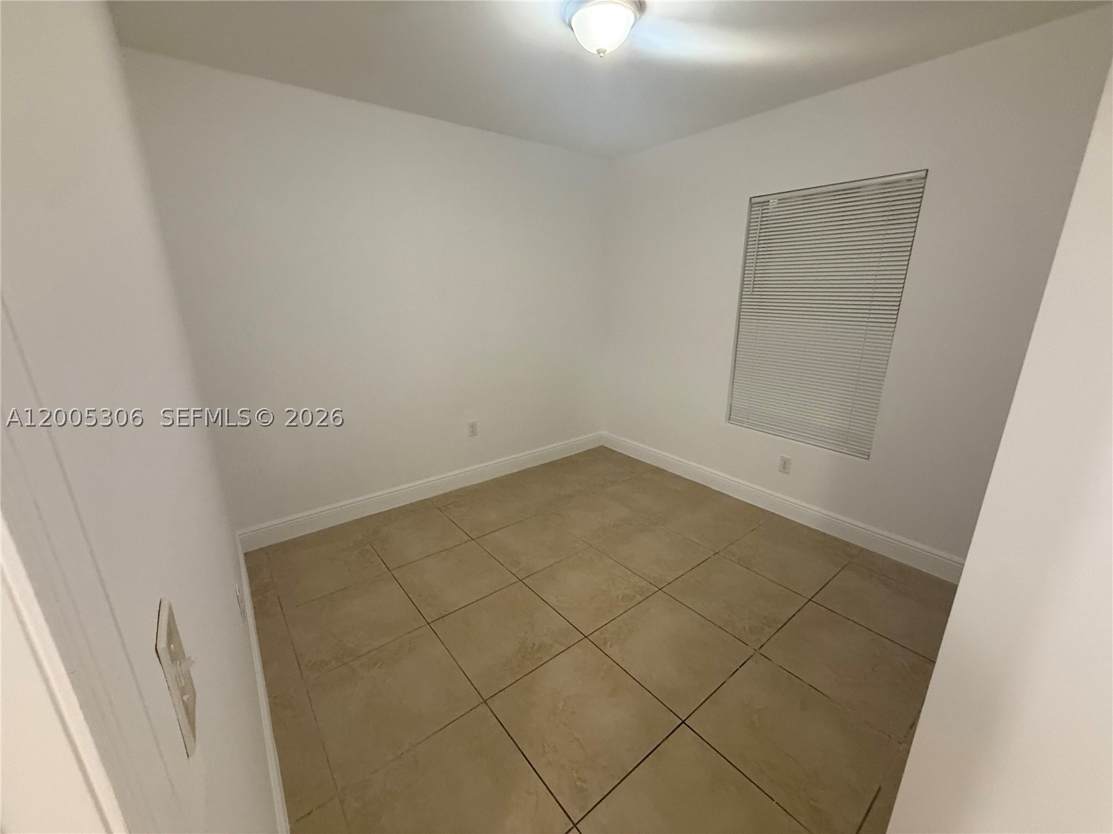 1565 Nw 47th St 1 Property Photo 7