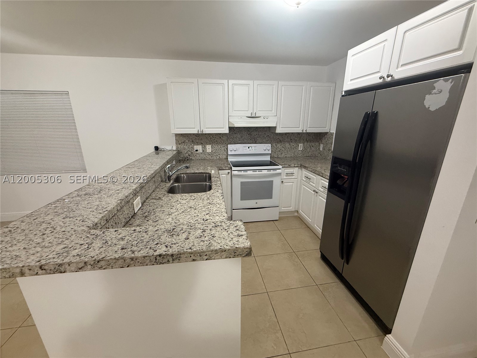 1565 Nw 47th St 1 Property Photo 11