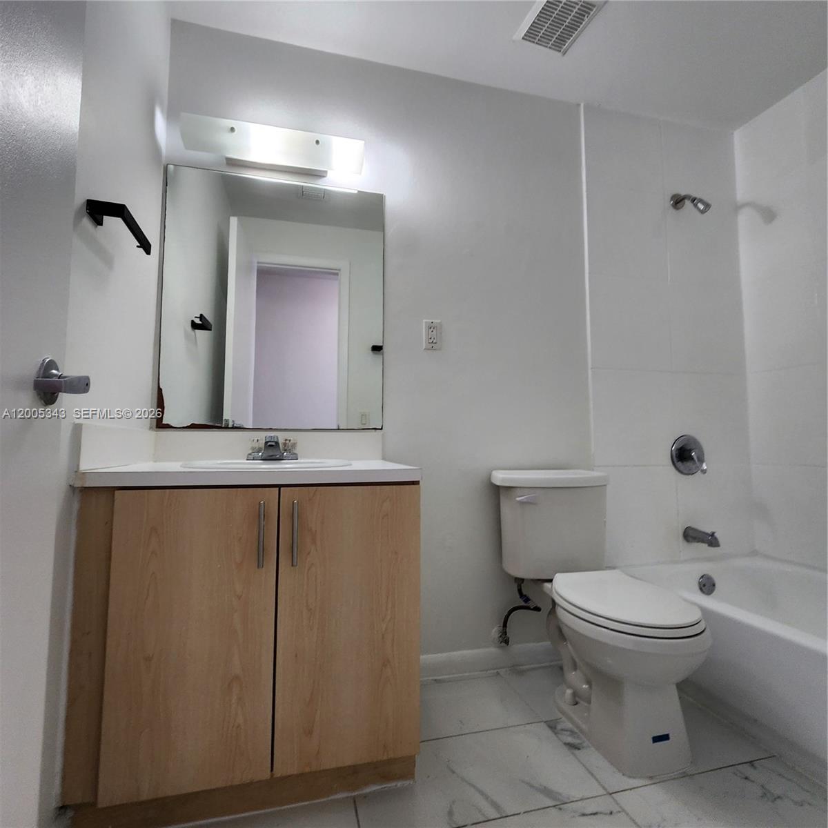1185 Marseille Dr 209 Property Photo 21