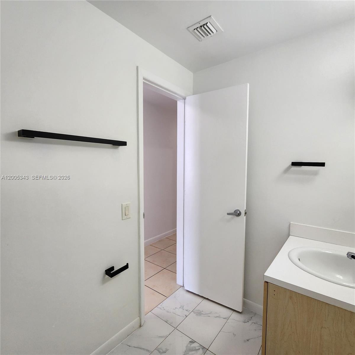 1185 Marseille Dr 209 Property Photo 24