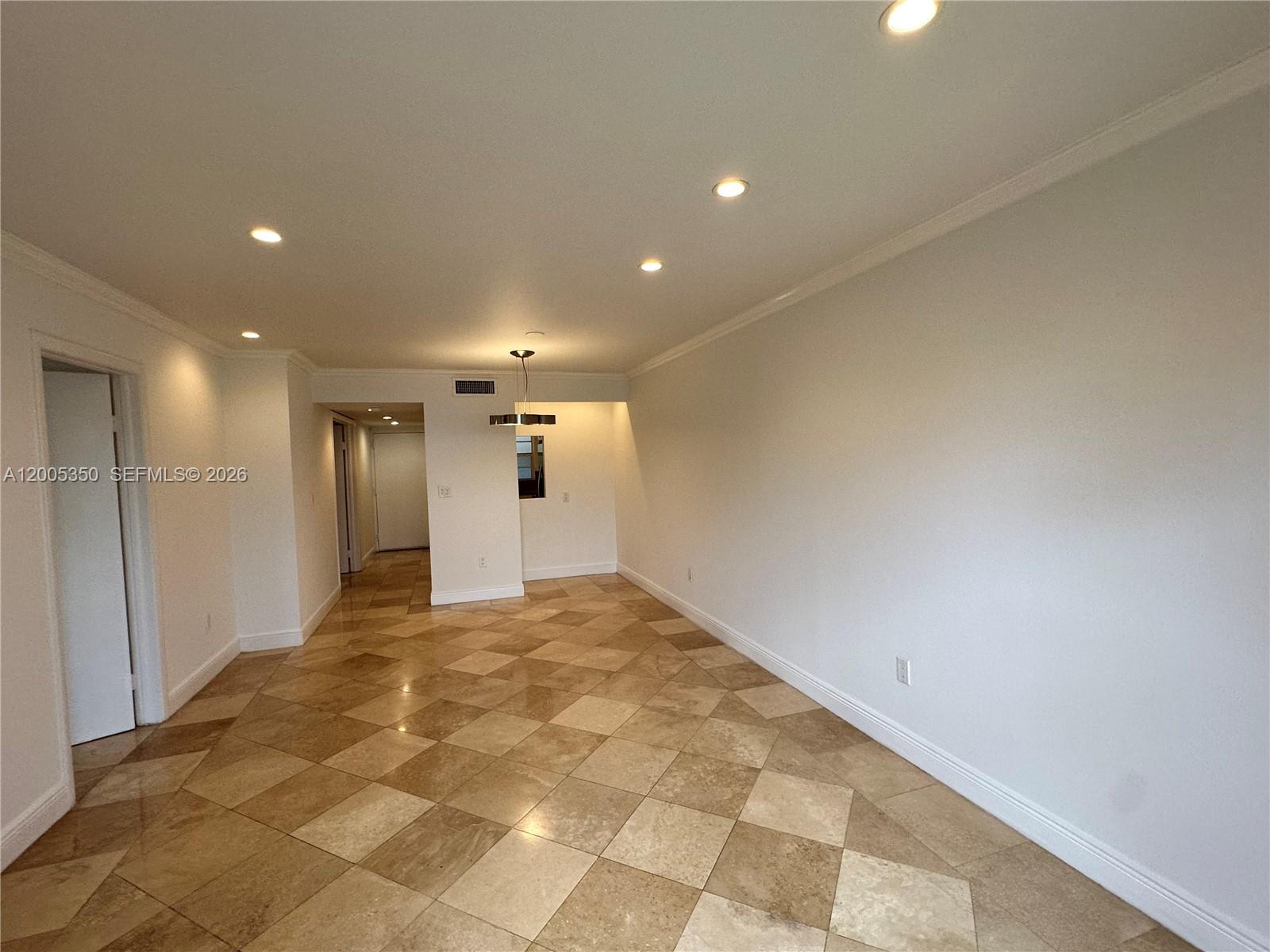 1250 Lincoln Rd 406 Property Photo 25