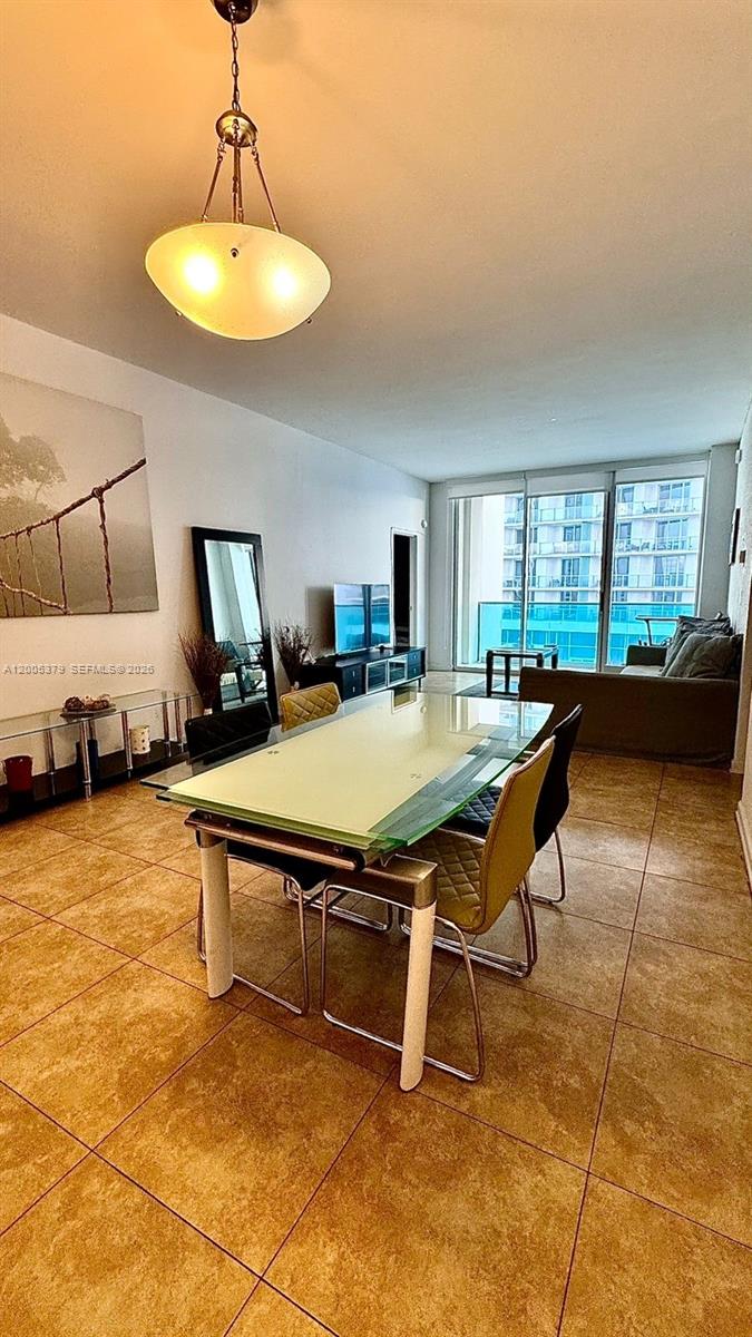 4001 S Ocean Dr Ph3 Property Photo 3