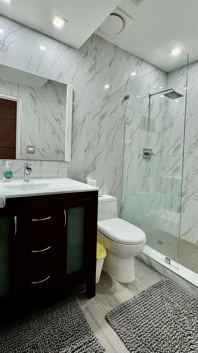 4001 S Ocean Dr Ph3 Property Photo 7
