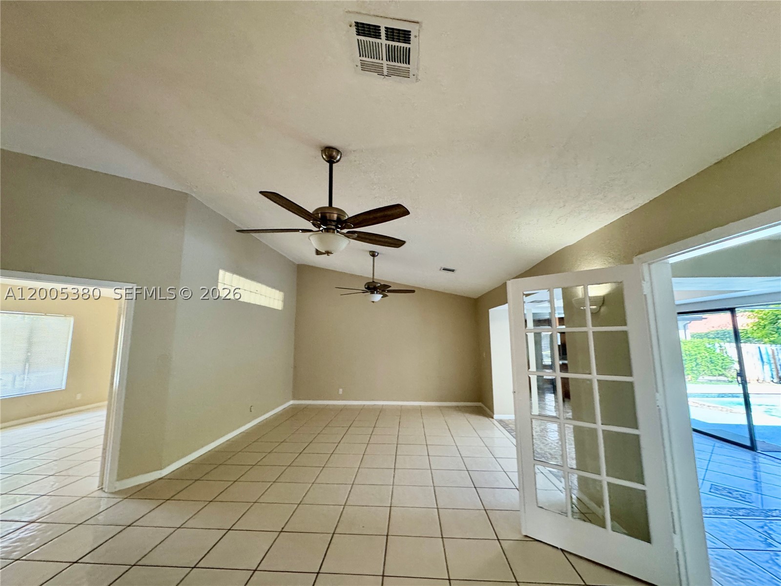 13425 Nw 10th St Property Photo 14