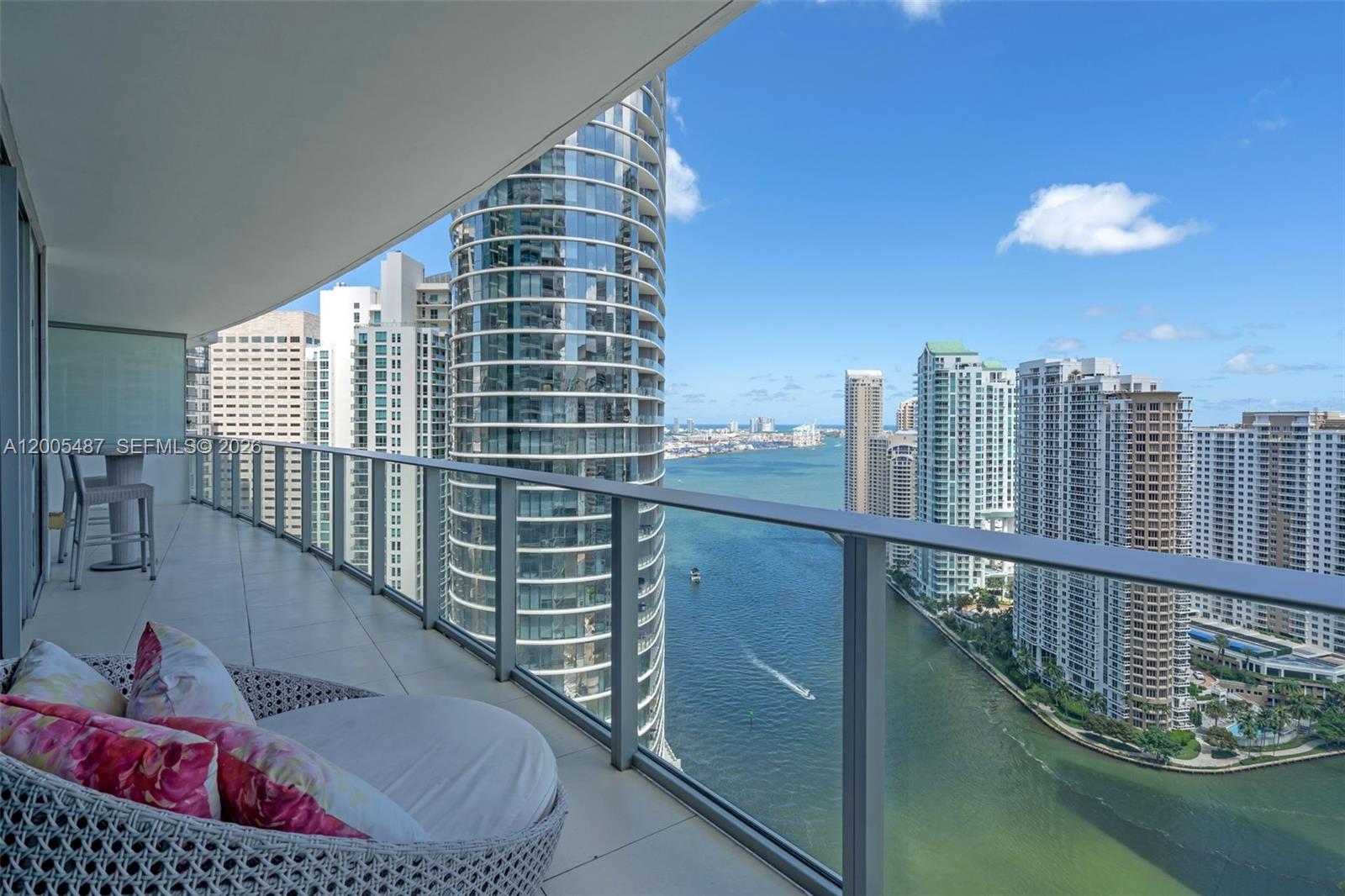 200 Biscayne Boulevard Way 3407 Property Photo 1