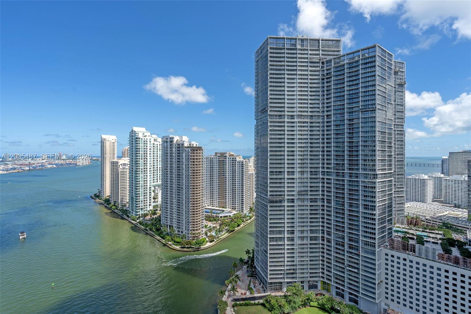 200 Biscayne Boulevard Way 3407 Property Photo 3