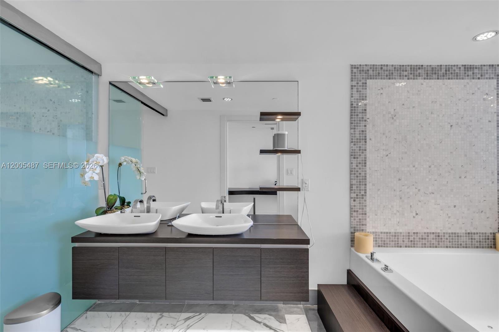 200 Biscayne Boulevard Way 3407 Property Photo 10