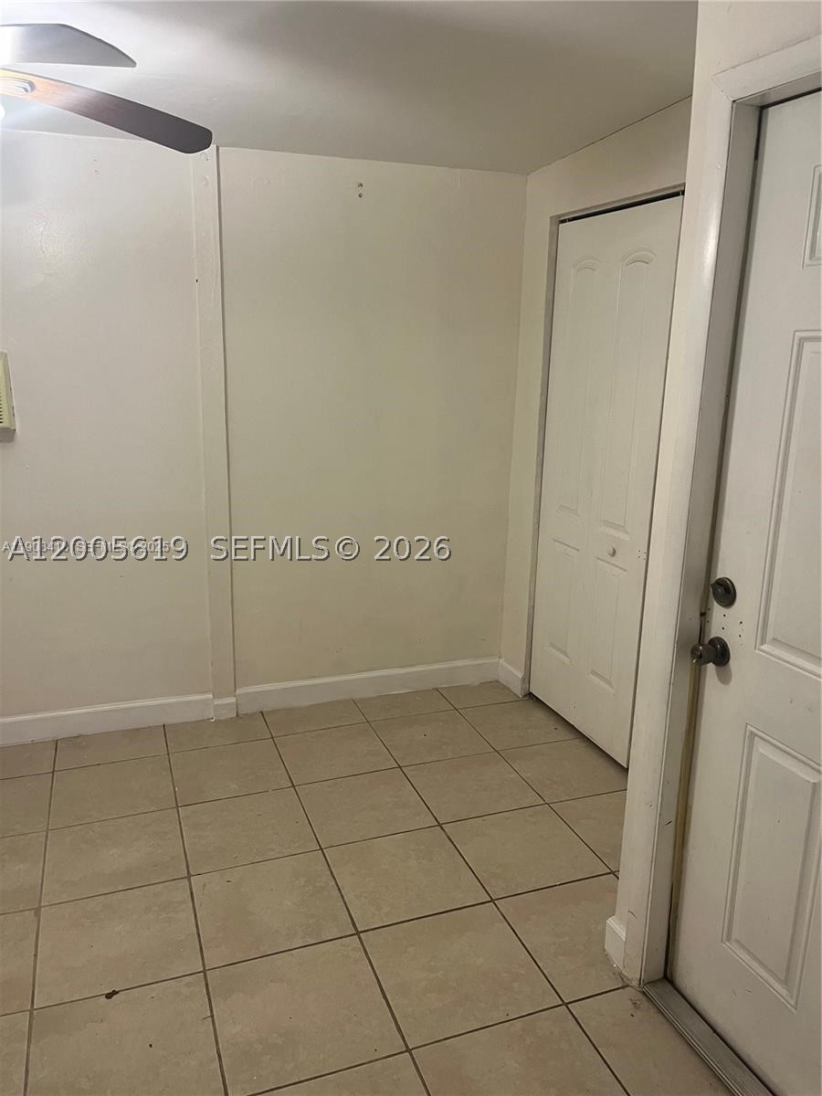 2255 W 55th St 2 Property Photo 7