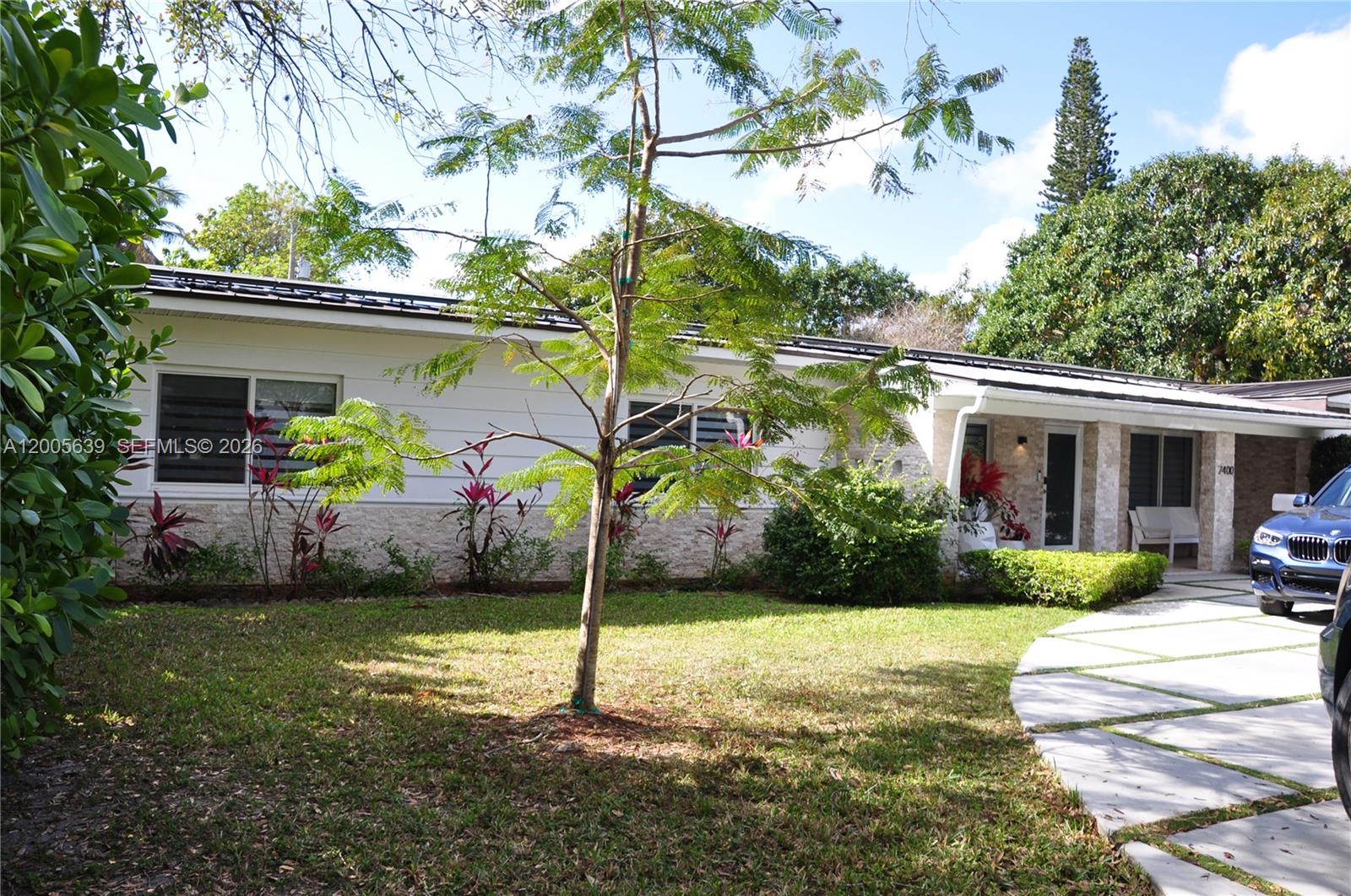 7400 Sw 116th St Property Photo 4