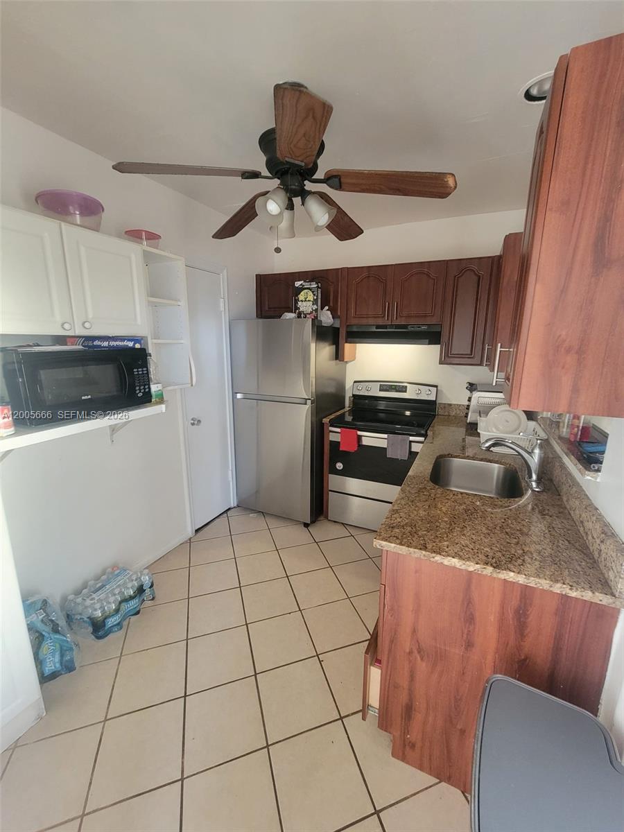 1490 Nw 43rd Ave 308 Property Photo 5